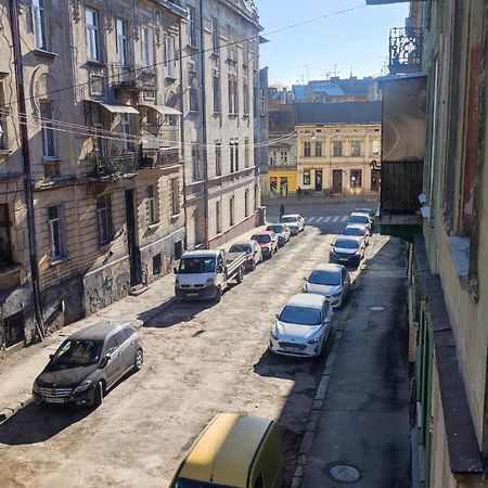Apartment On Sheptytskyh 27 Lviv Eksteriør bilde